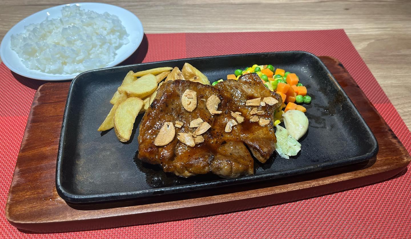 ハンバーグワークス所沢店です！