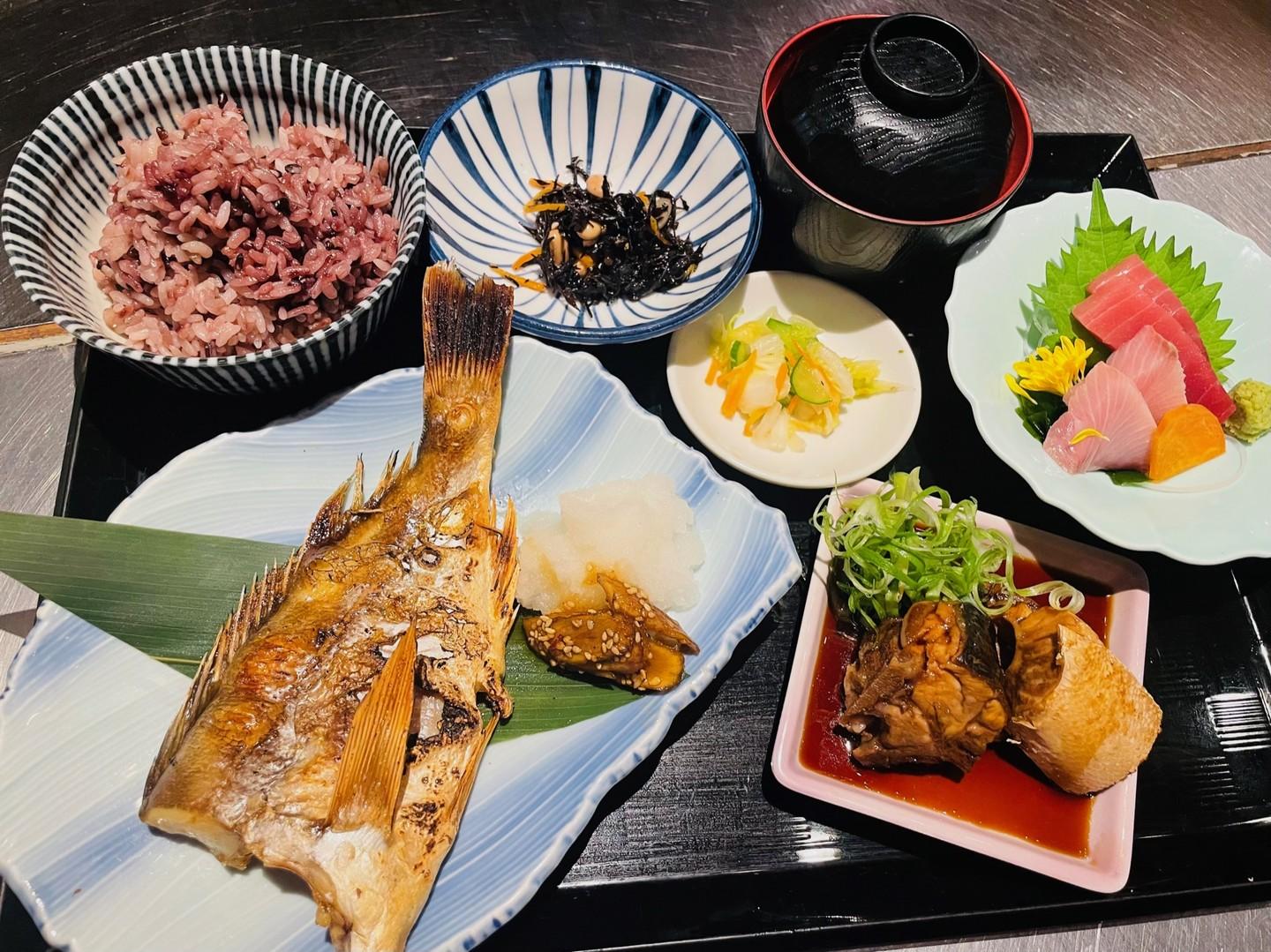お盆限定メニュー大好評頂いてます！