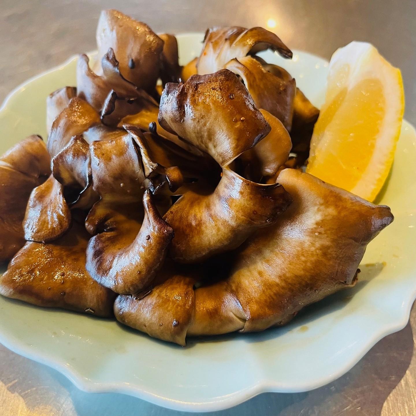舞茸の美味しそうなてっぺんから、あえて写真撮りました！