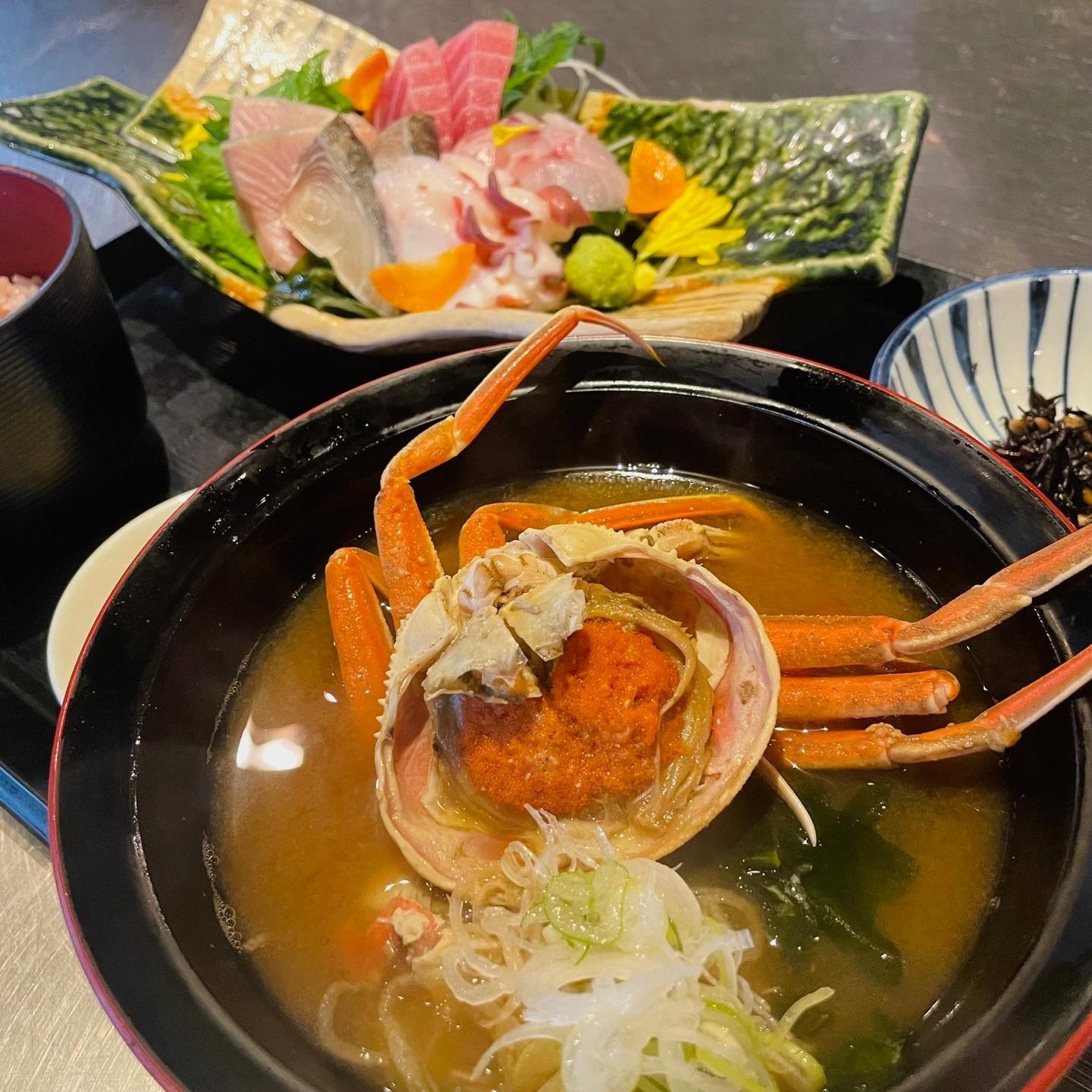 本日の届きたて🦀そうです！蟹です！