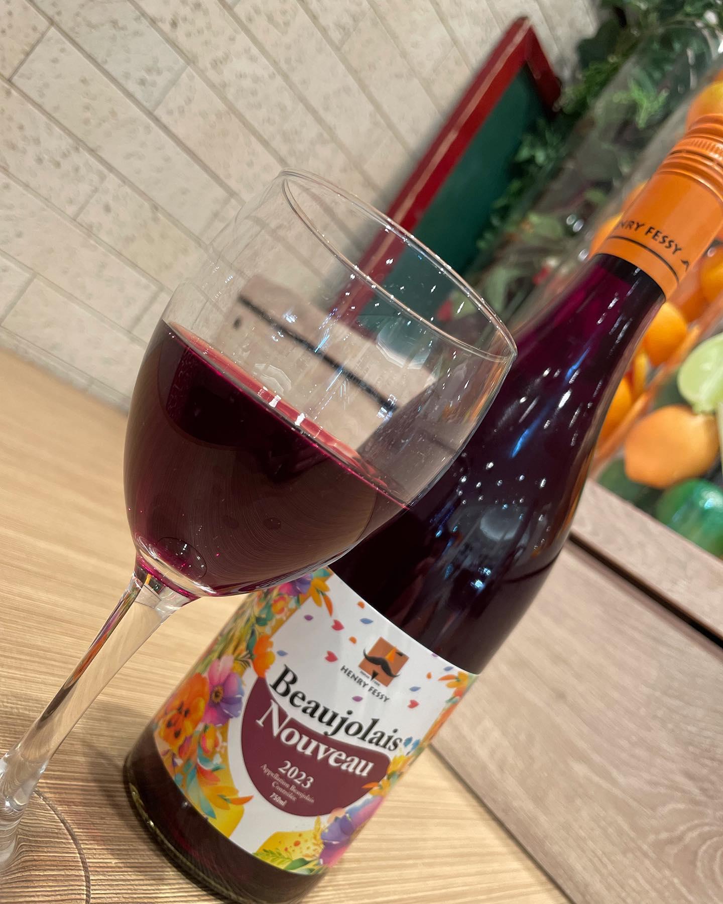 本日Beaujolais Nouveau解禁いたしました！🍷✨