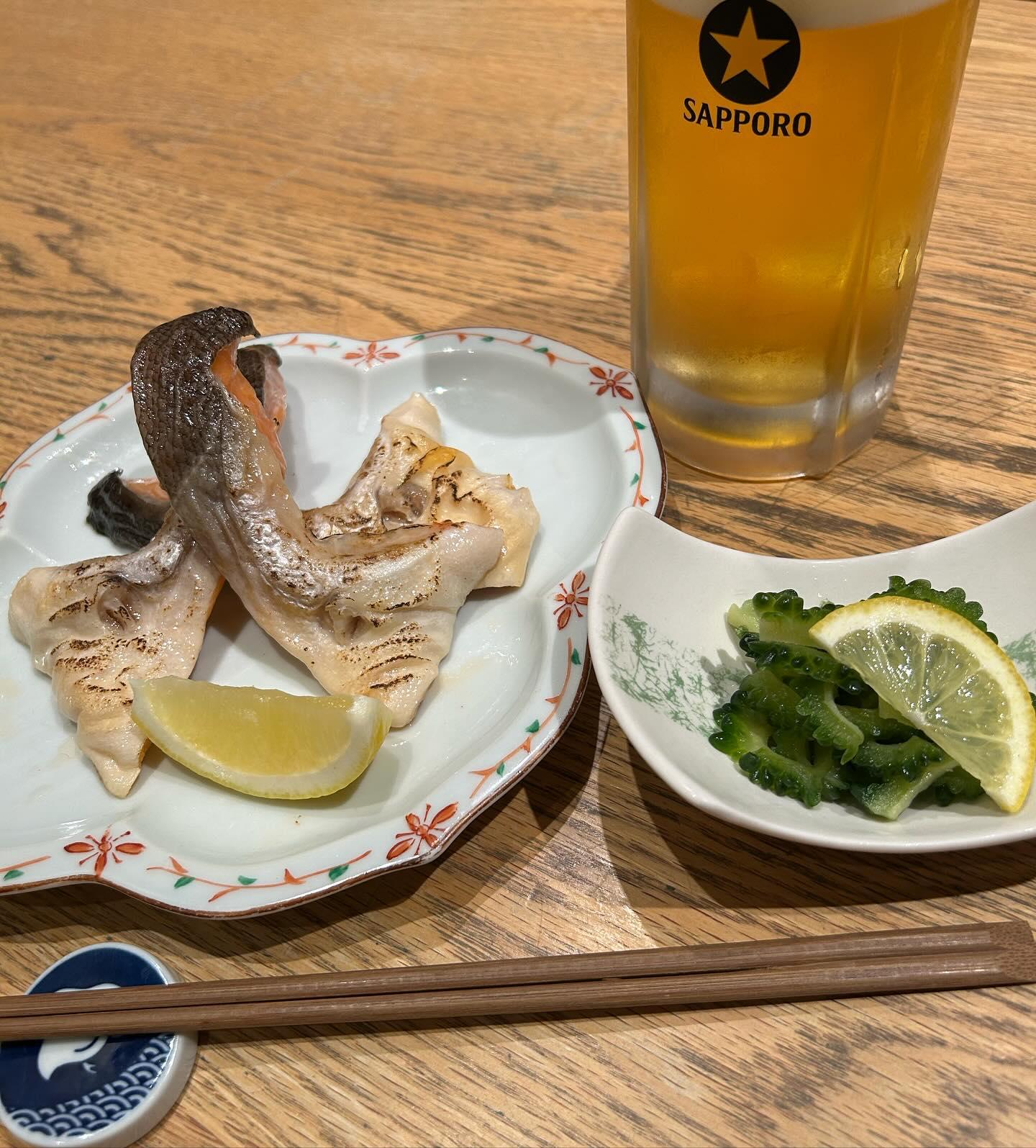 いらっしゃいませー