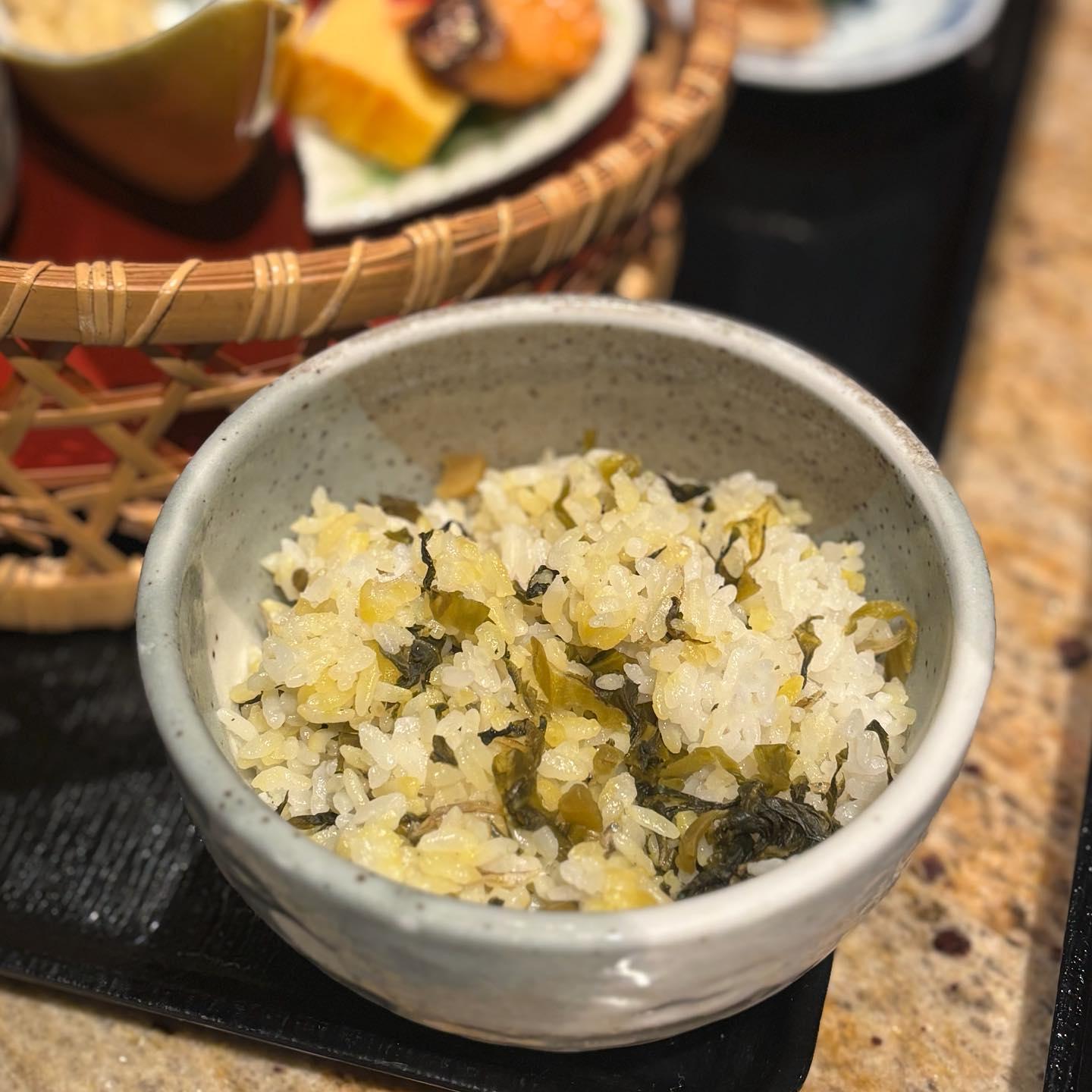 季節の炊き込みご飯🍚