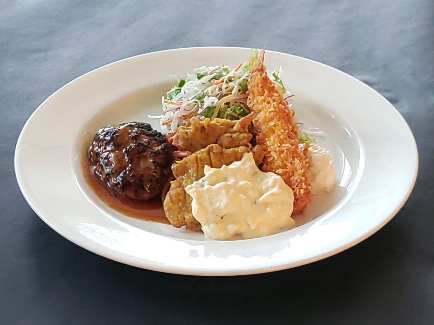 今週の週替りランチ”　9/28～10/2