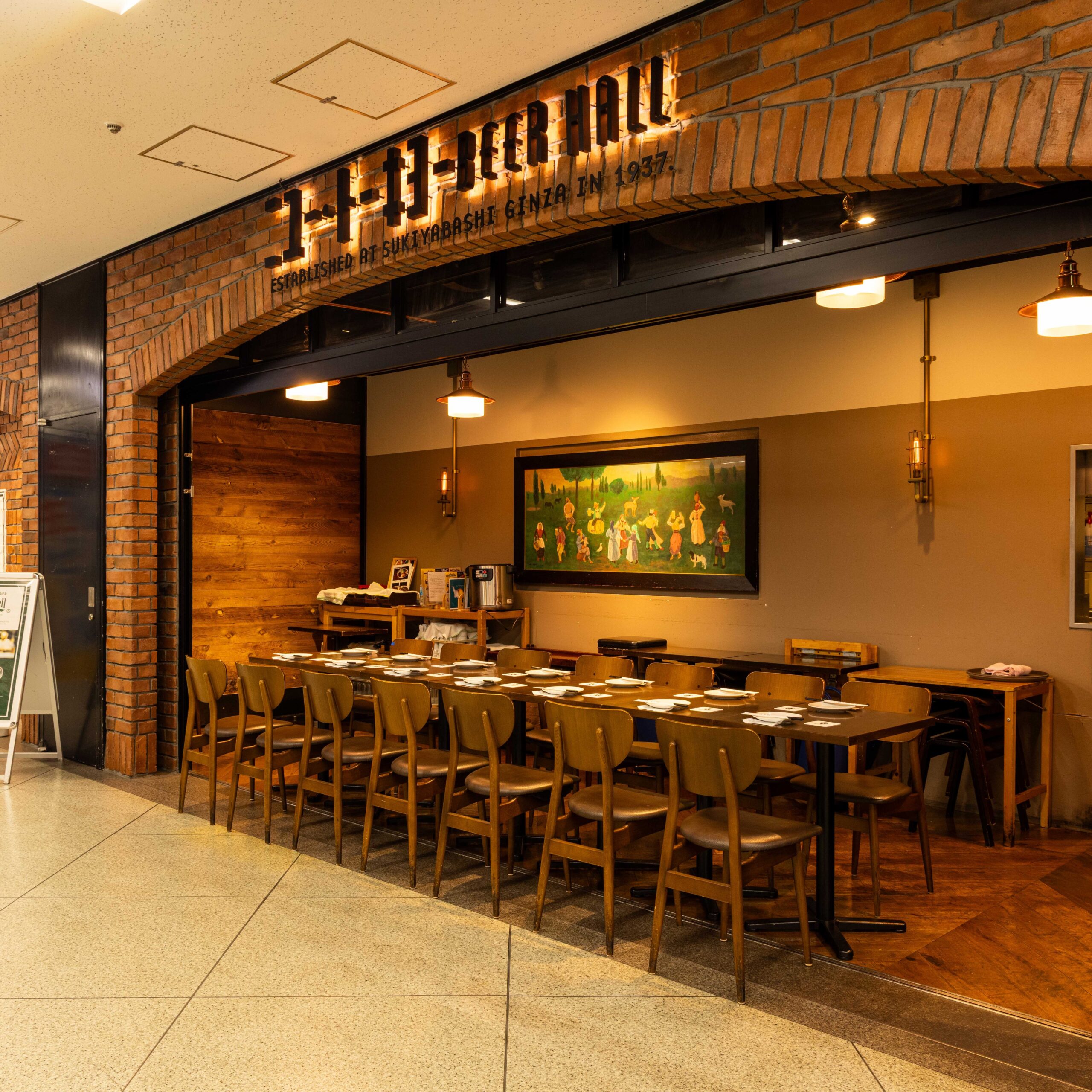 【公式】ニユートーキヨー BEER HALL 有楽町電気ビル店