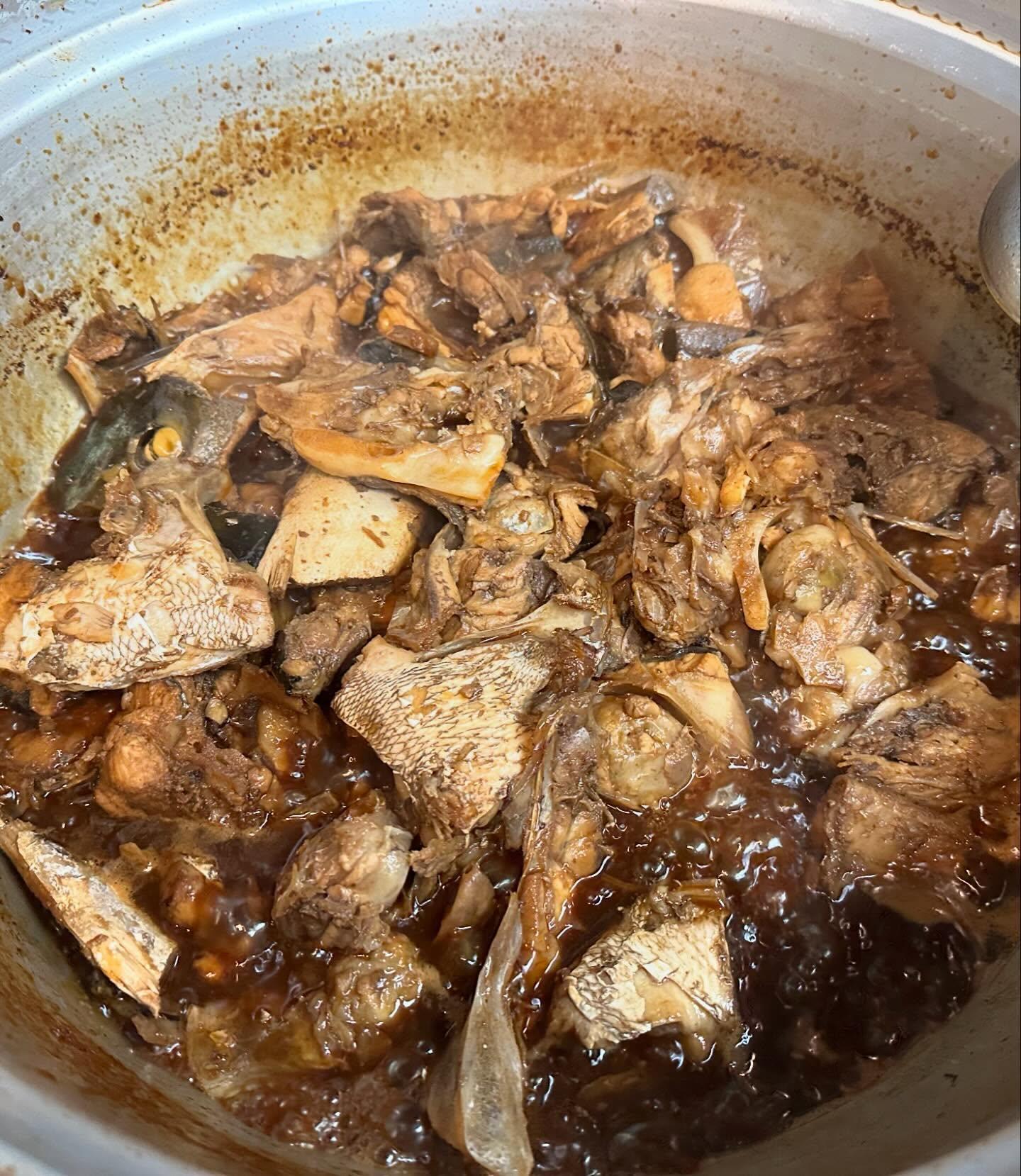 人気のアラ煮定食(税込1,100円)あります!!