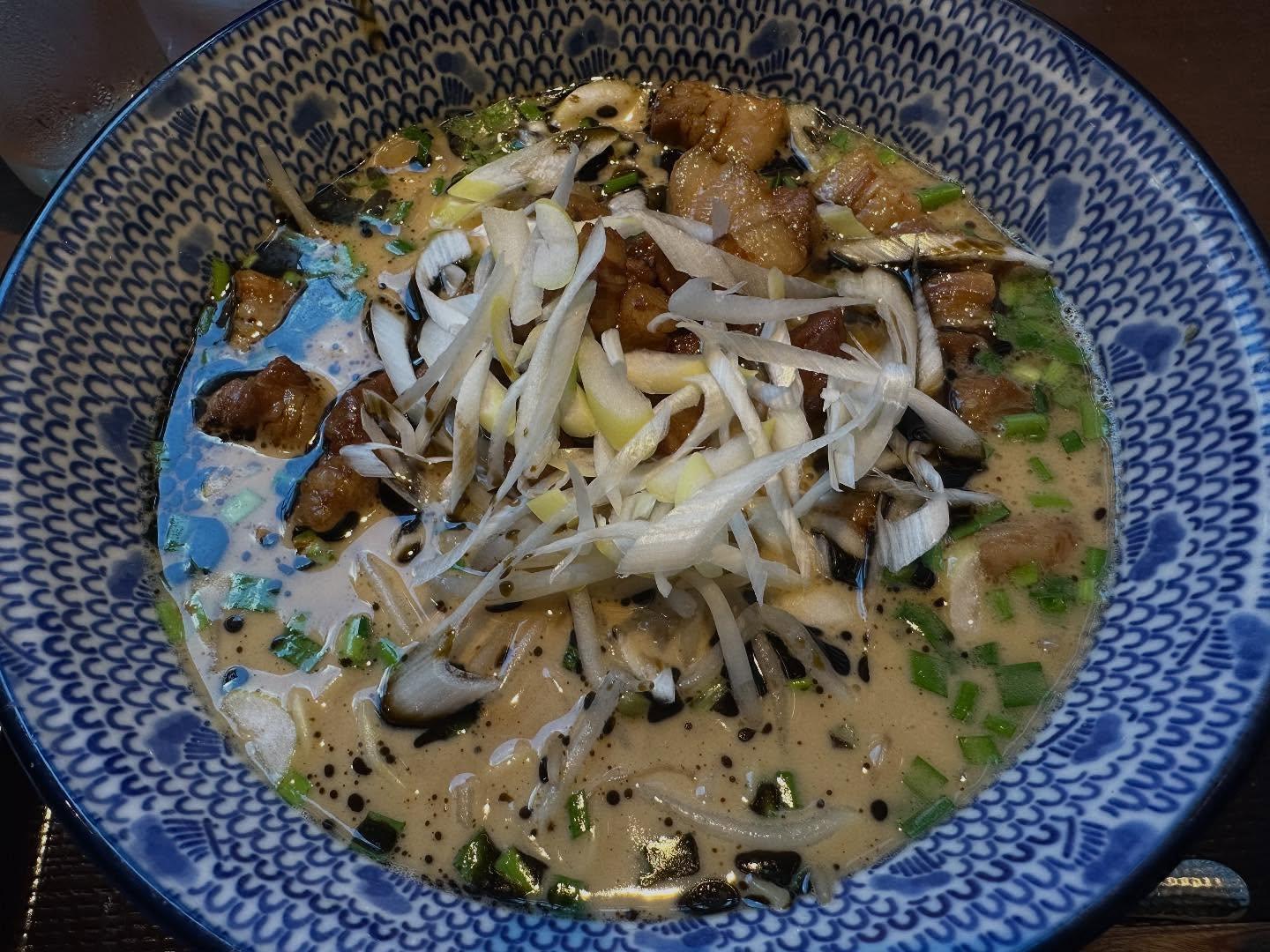 イベリコ豚の担々麺1150円